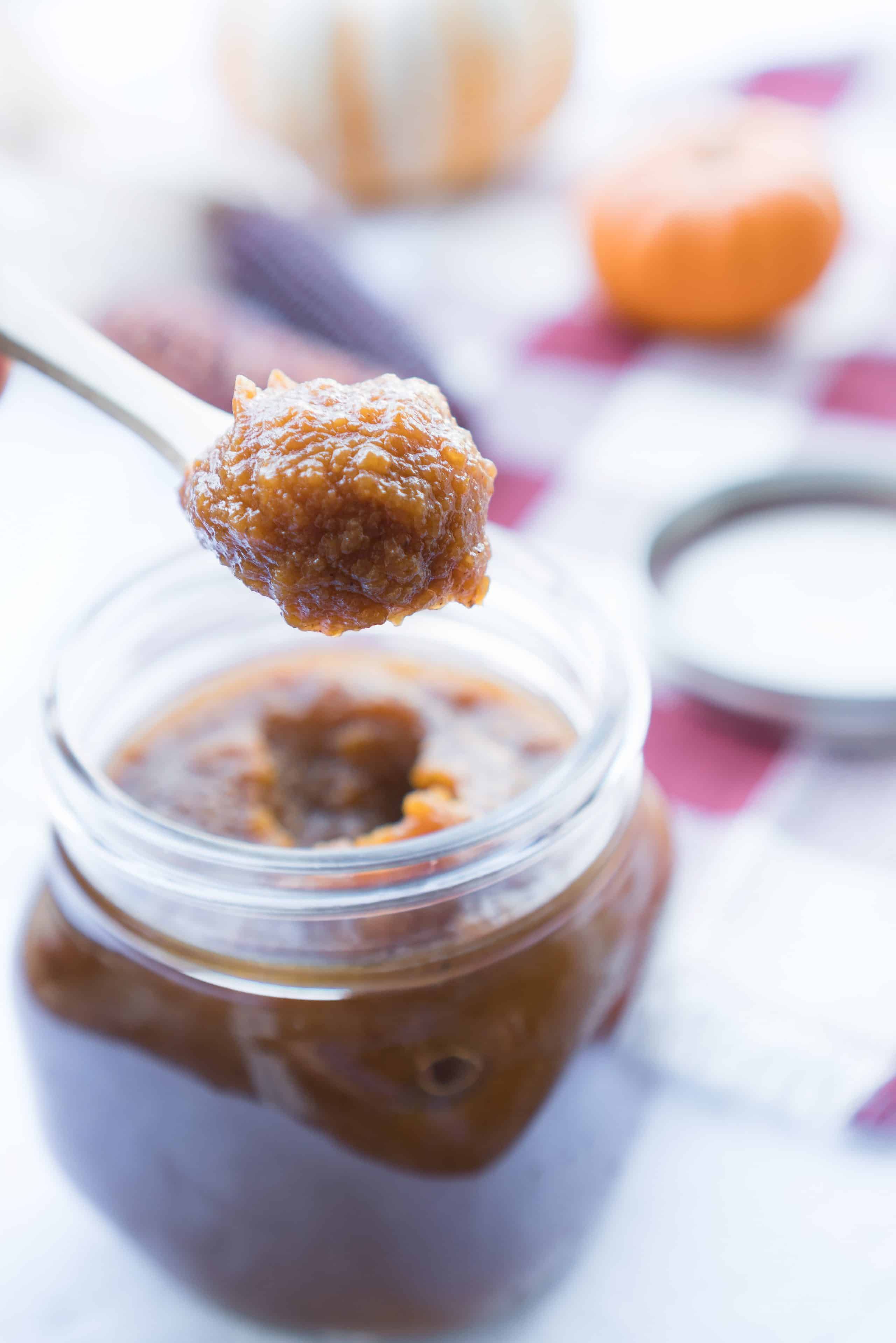 Apple Pumpkin Butter – Easy stove-top recipe for Apple Pumpkin Butter! Pumpkin puree, applesauce, maple syrup, brown sugar, and lemon juice are simmered together with cinnamon & spices. Perfect for holiday gifting or a touch of seasonal sweetness at breakfast! ♥ | freeyourfork.com