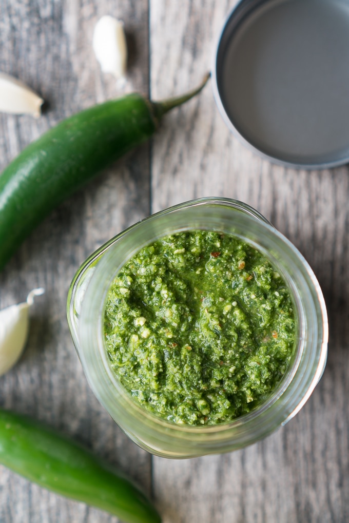 Spicy Green Pesto - Healthy recipe for Spicy Green Pesto! Vegan, gluten-free, & ready in 10 minutes. Uses baby kale, fresh basil, serrano peppers, garlic, almonds, lemon juice & olive oil. Perfect for sprucing up pasta, macro-bowls, flatbreads, or morning eggs! ♥ | freeyourfork.com